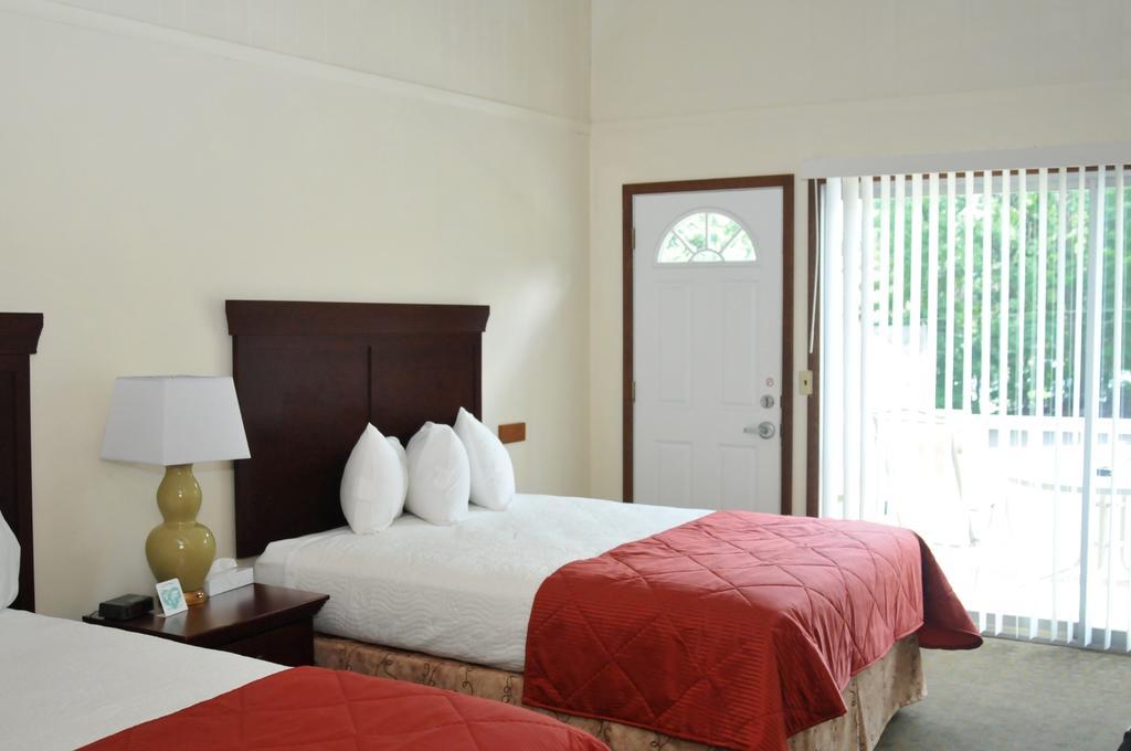 Tea Island Resort Lake George Zimmer foto